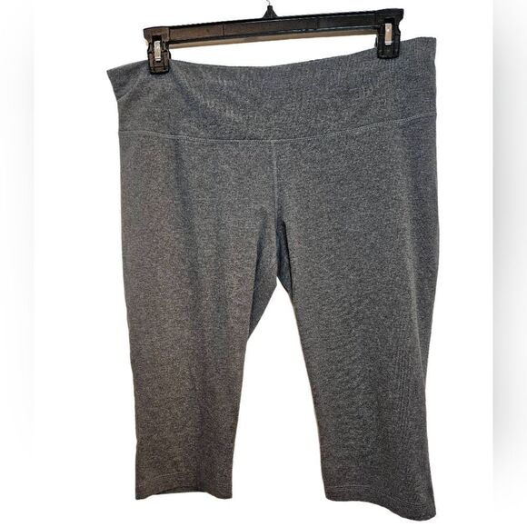 🌹Athletic Gray Shorts sz XL - Picture 1 of 7